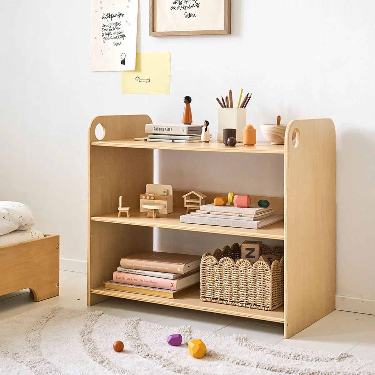 Montessori Speelgoedkast Ellipse Traditionele leertoren alternatief: Childhome Leertoren
